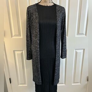 JM florets Black and Gray Open Front long Cardigan small